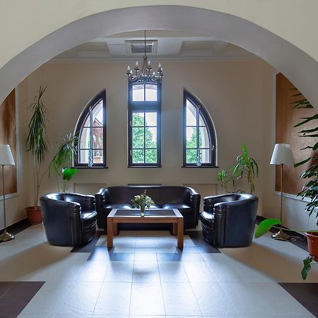 Casa Danielescu Hotel ทาร์กู จิอู ภายนอก รูปภาพ