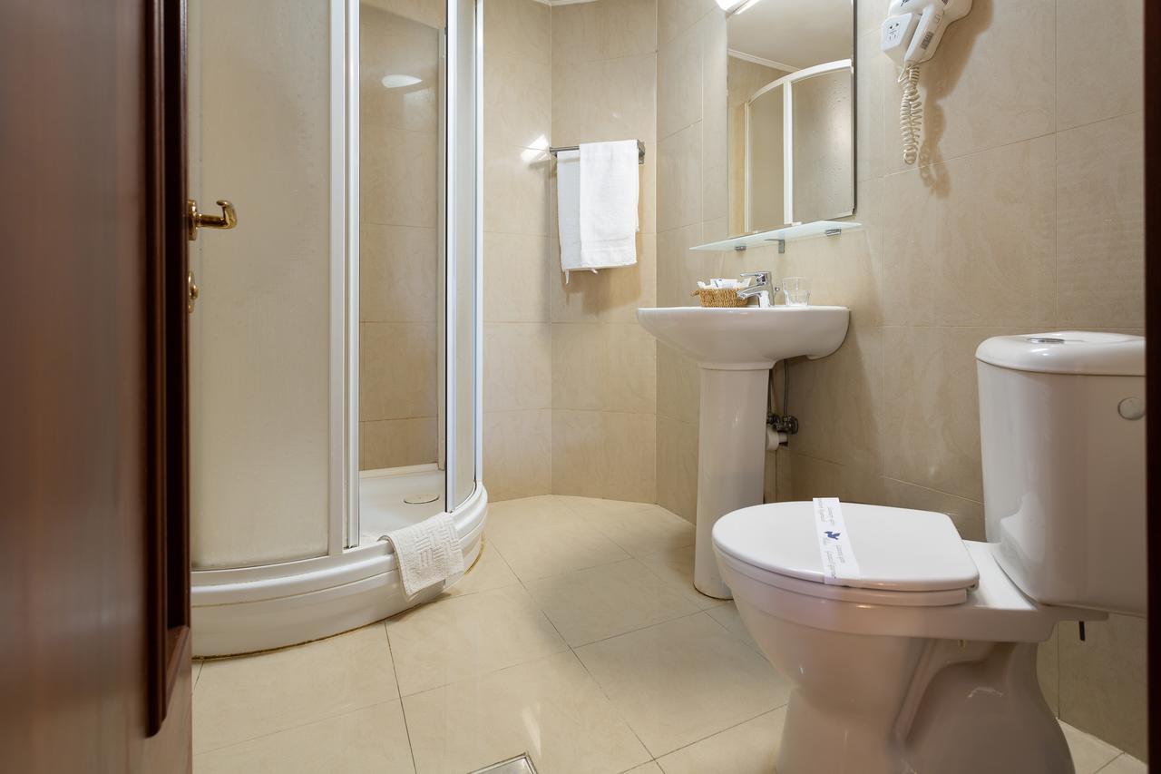 Casa Danielescu Hotel ทาร์กู จิอู ภายนอก รูปภาพ