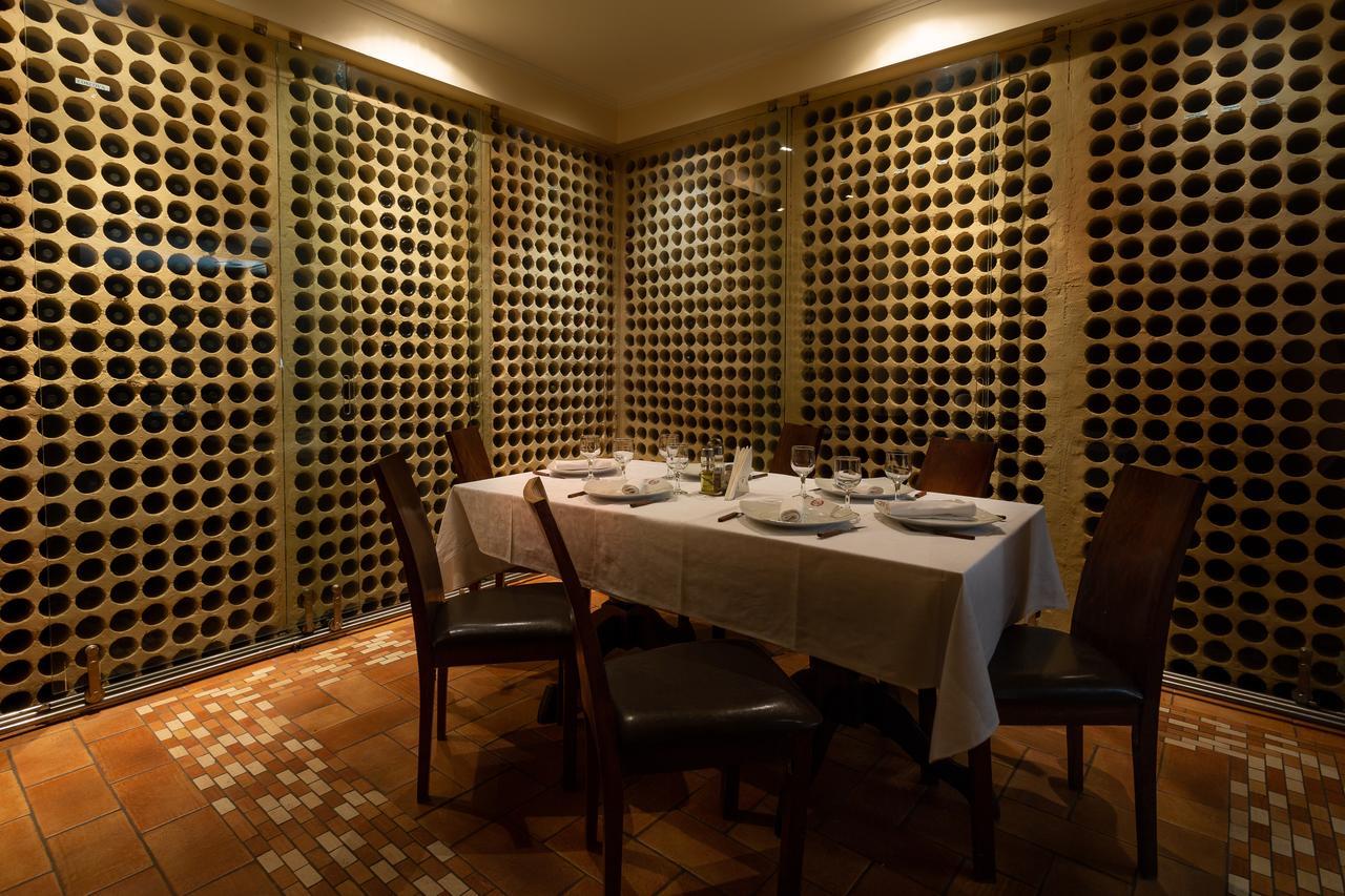 Casa Danielescu Hotel ทาร์กู จิอู ภายนอก รูปภาพ